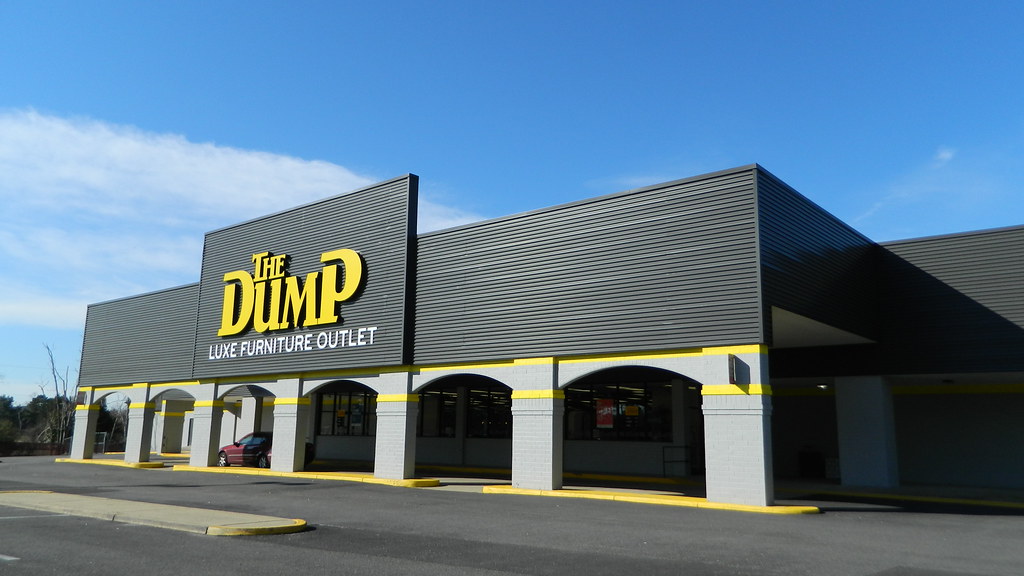 The Dump The Dump (92,603 square feet) 7204 Brook Road, Ri… Flickr