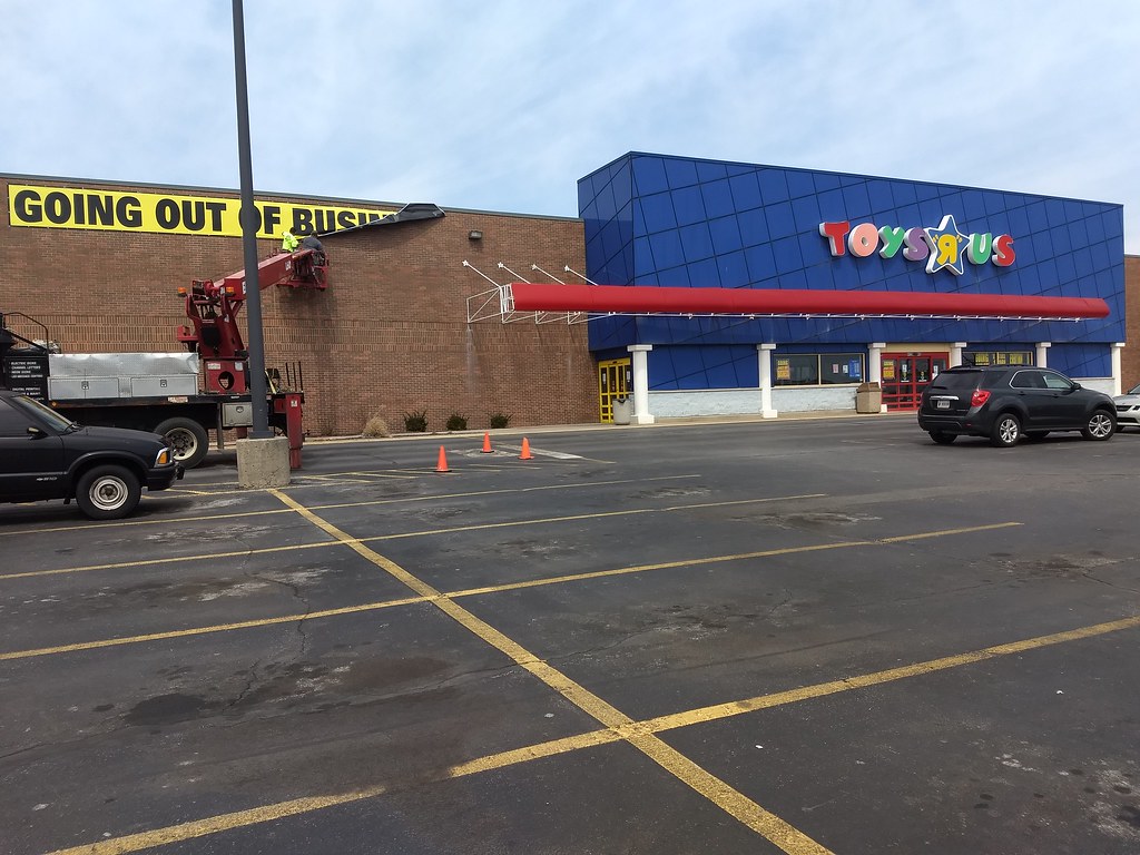 Toys R Us Fort Wayne IN gameking3 Flickr