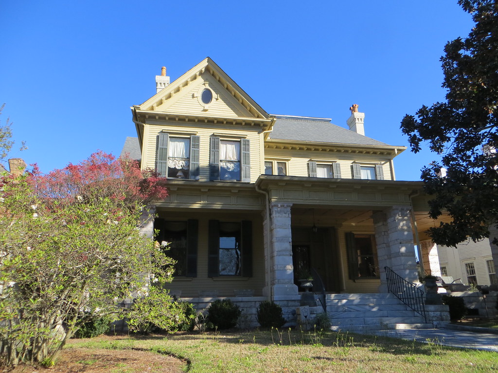348 College St Macon GA Built 1886 Style Queen Anne with … Flickr