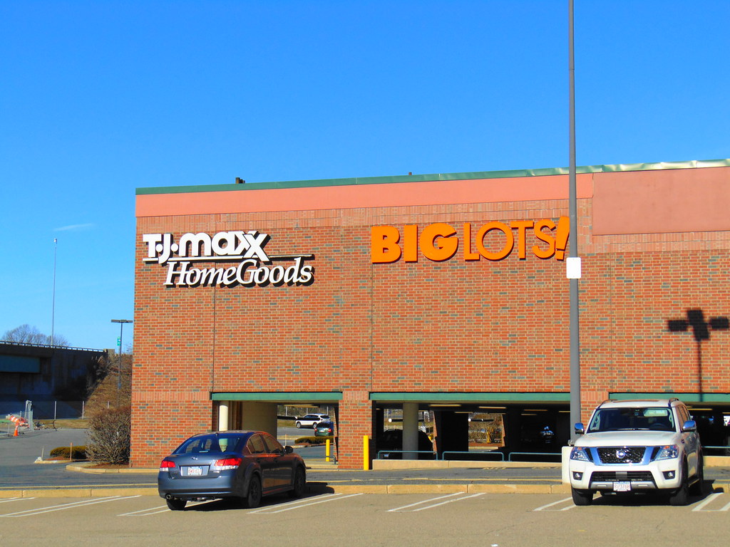 T.J. Maxx/Home Goods/Big Lots (Greendale Mall, Worcester, … Flickr