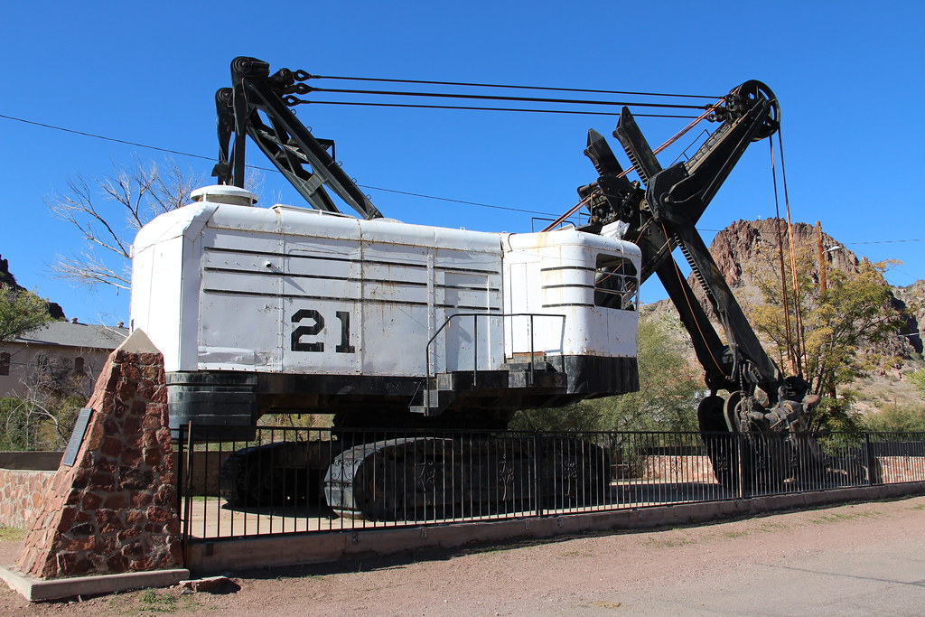 Old Mining Shovel (Clifton, Arizona) Old P&H Model 1800 Ex… Flickr