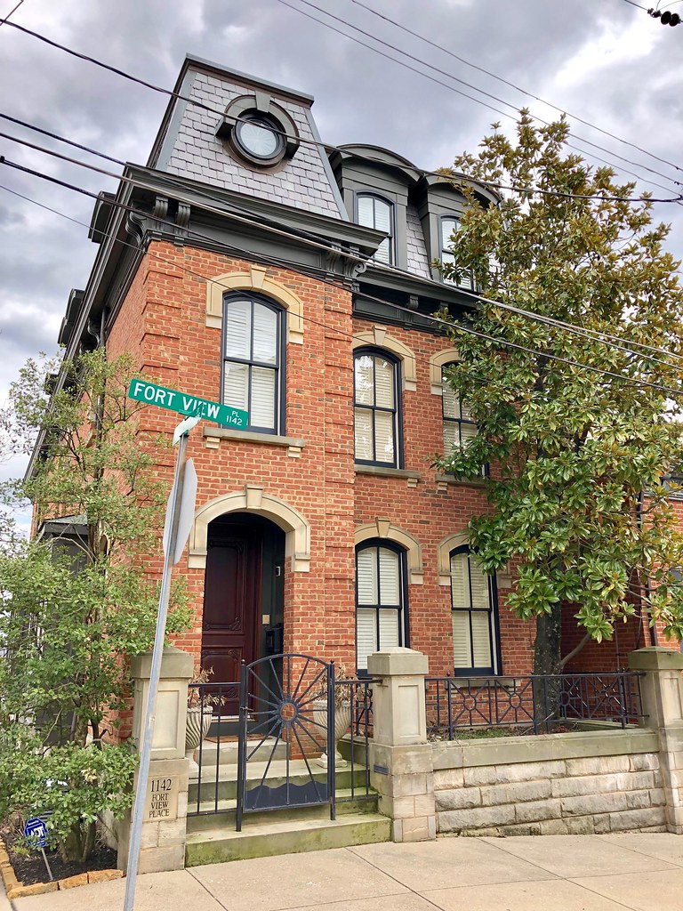 Hatch Street, Mount Adams, Cincinnati, OH Warren LeMay Flickr