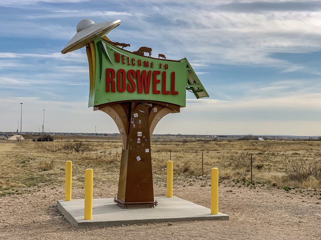to Roswell” just north of the city on Route 285S Flickr
