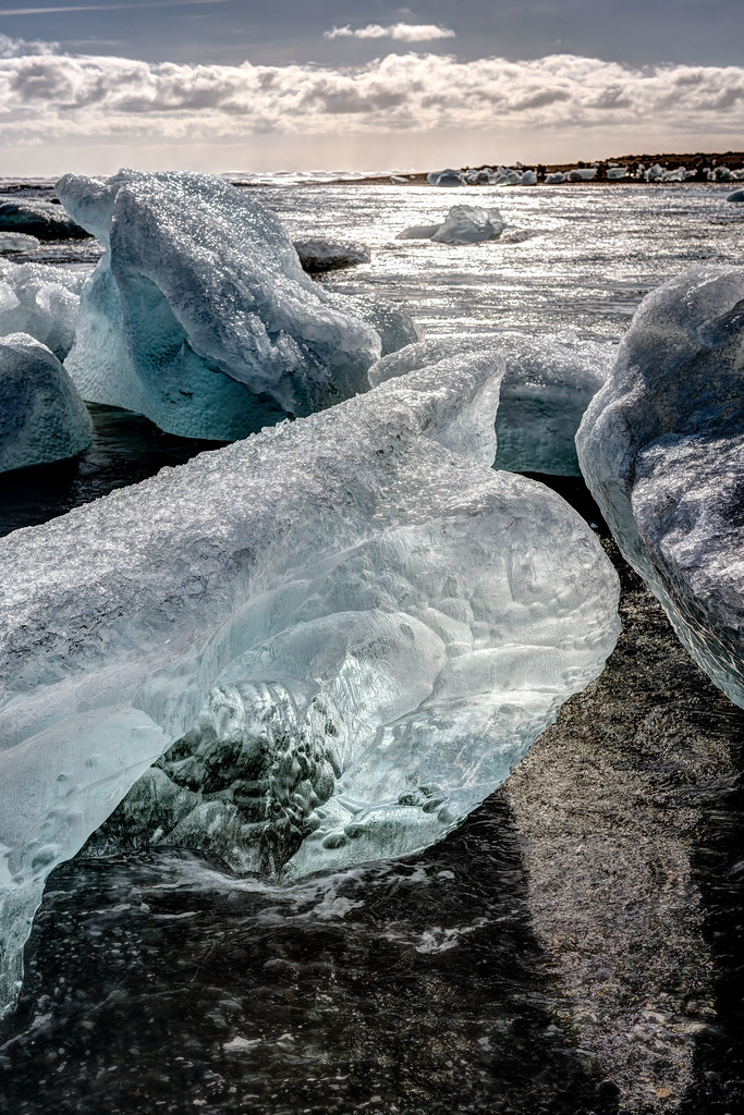 World Famous Diamond Beach The polished and still large pi… Flickr