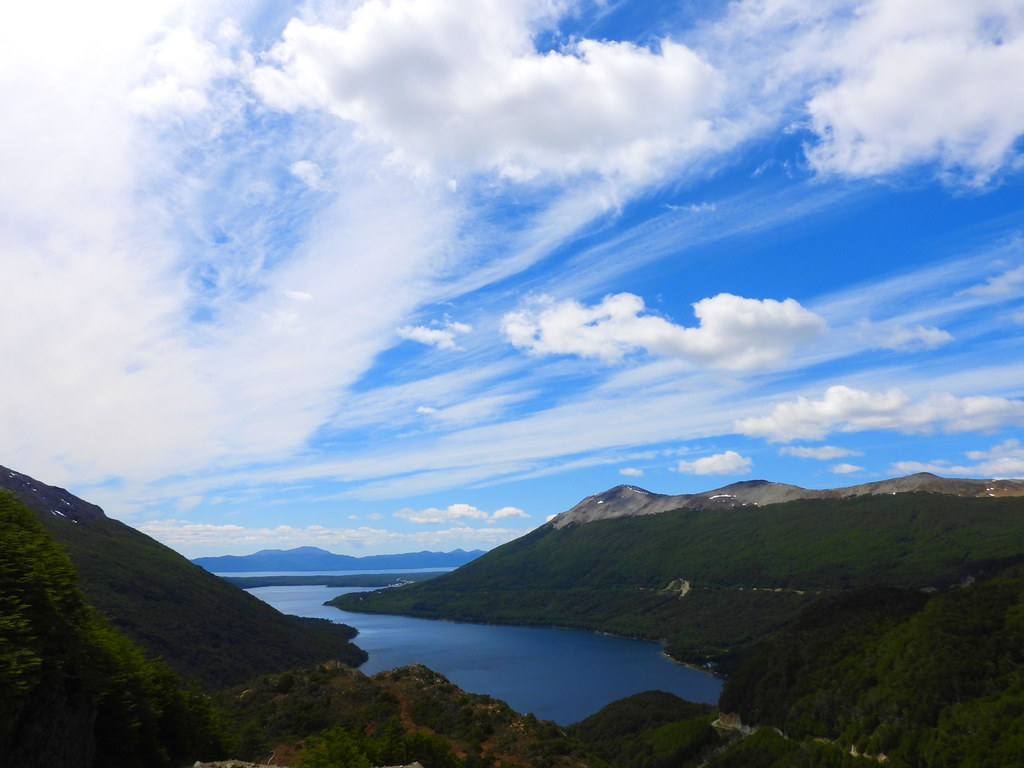 Escondido Lake and Fagnano Lake behind it, Tierra del Fueg… Flickr