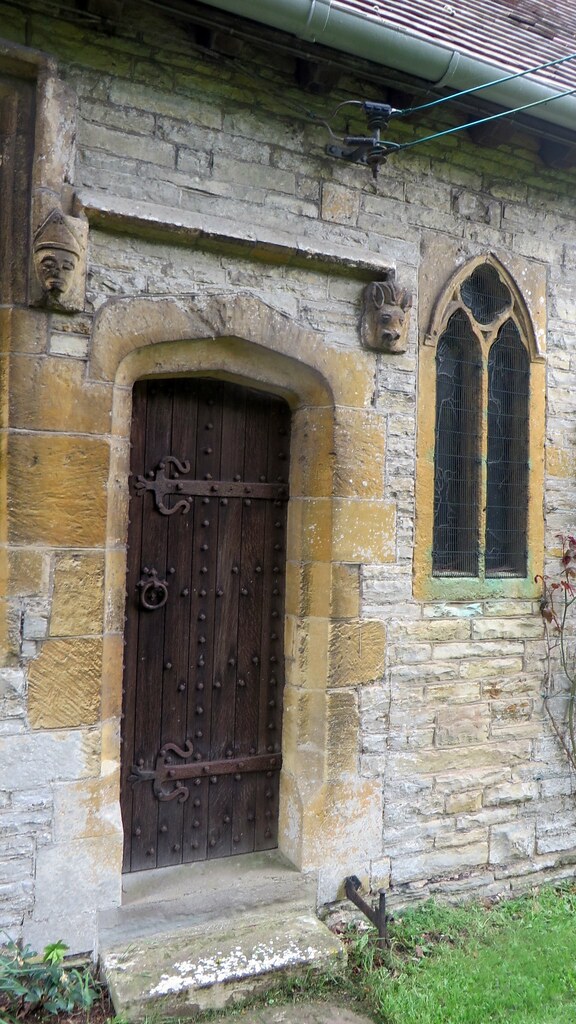 South Littleton, Worcestershire Above the external Tudor e… Flickr