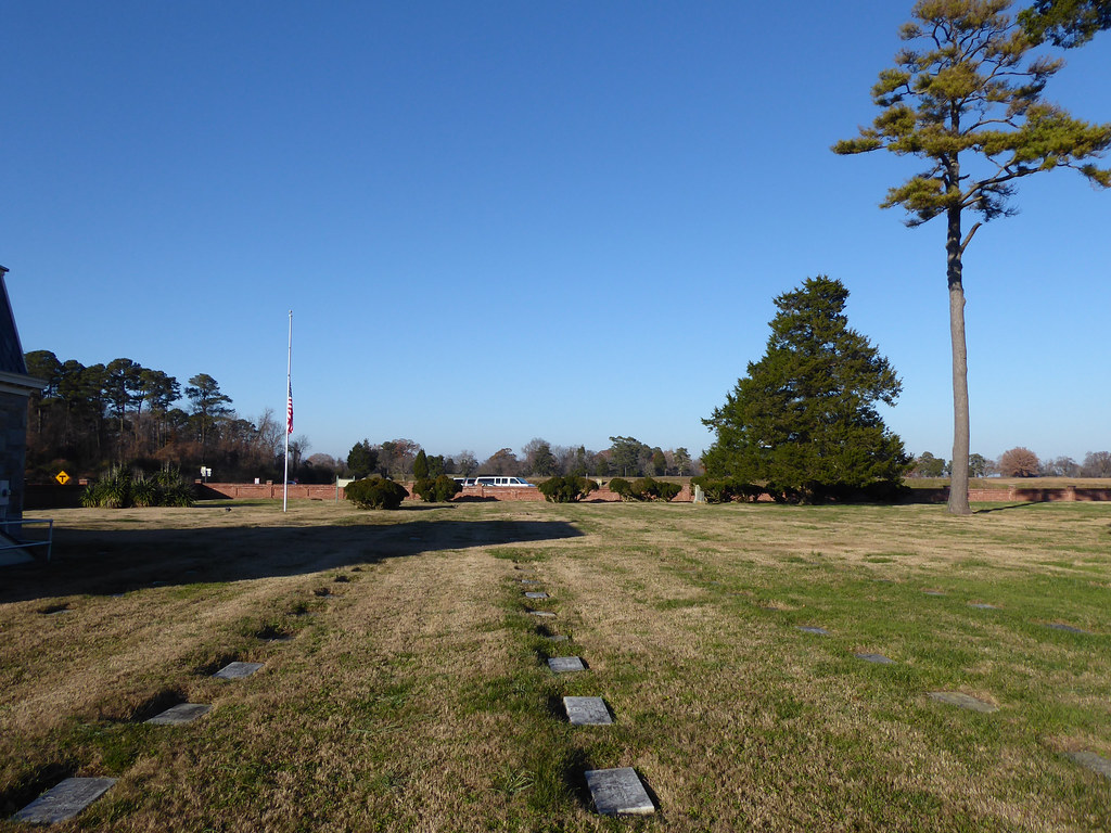 Yorktown National Cemetery, VA Yorktown National Cemetery … Flickr