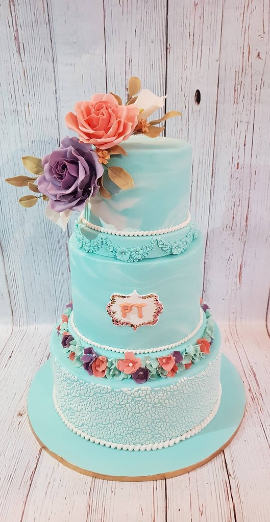 Aqua Color Wedding Cakes