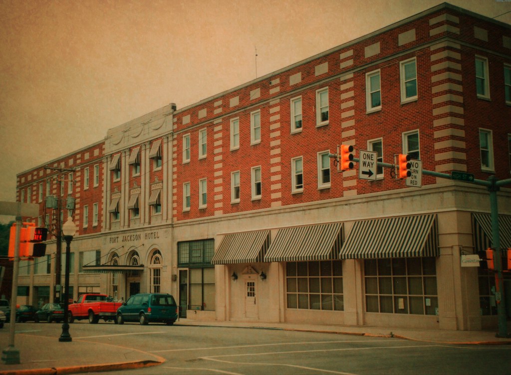 Waynesburg Pennsylvania The Jackson Hotel Reused Depar… Flickr