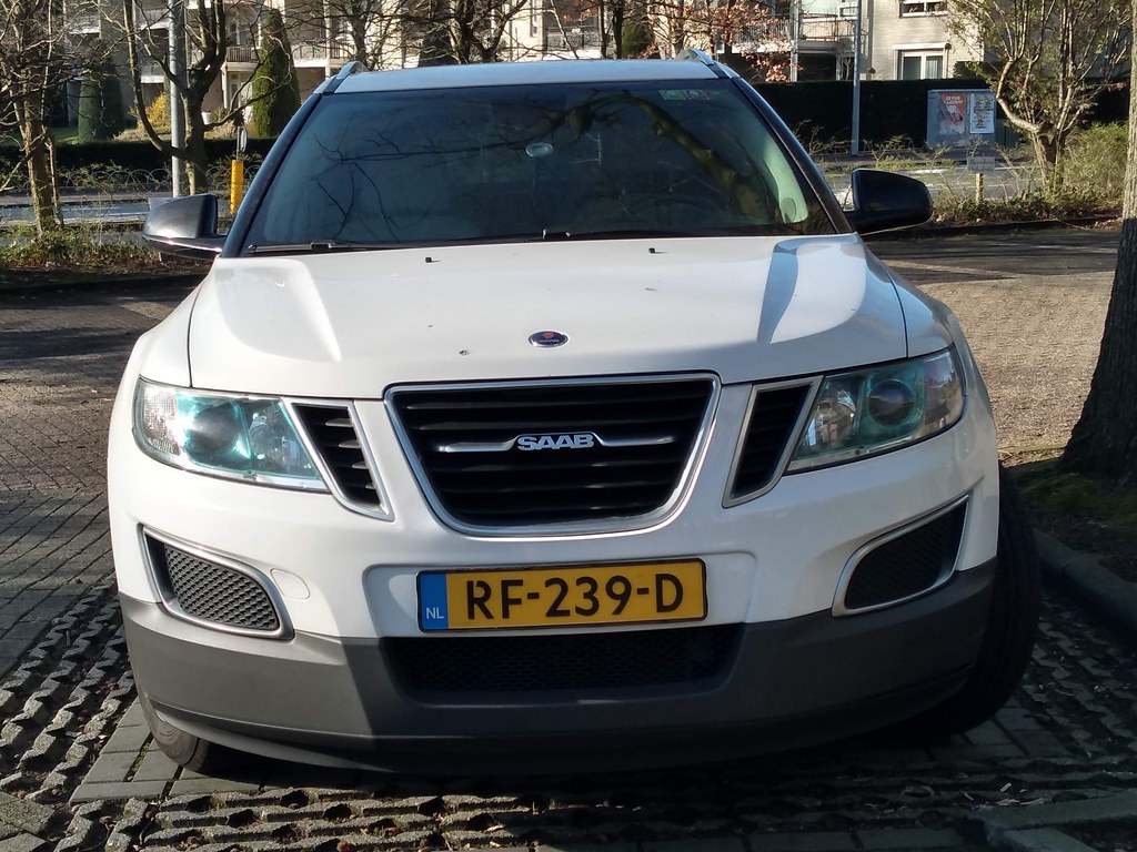 2011 Saab 94X The Saab 94X is one of the most rare moder… Flickr