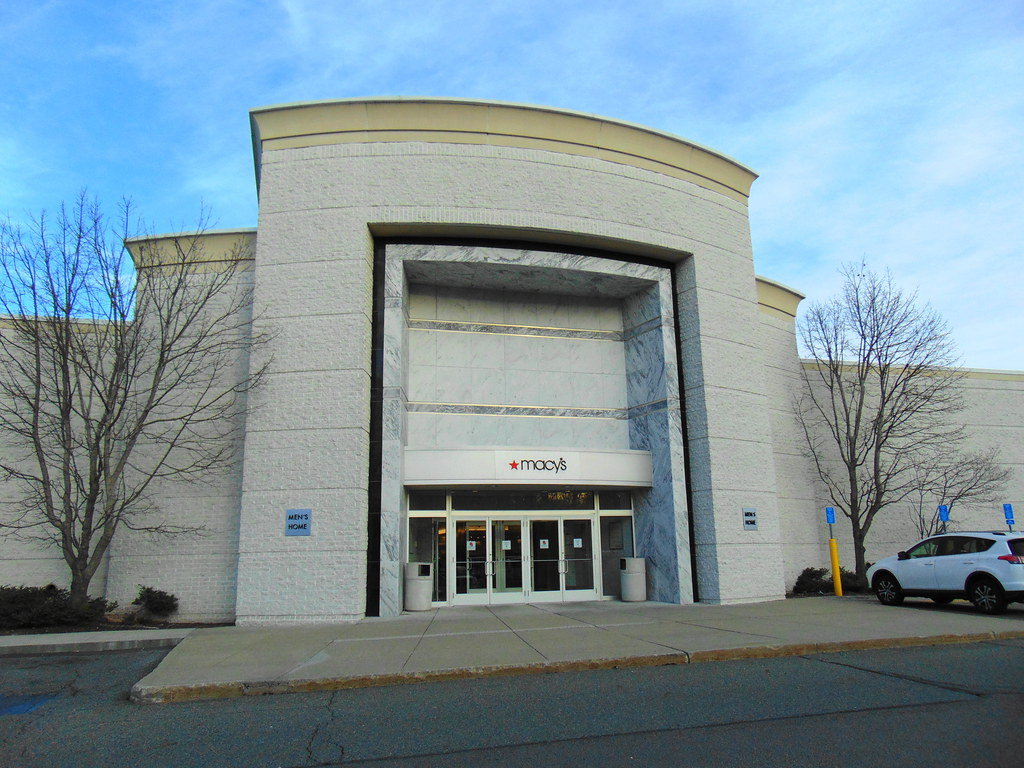 Macy's (Emerald Square Mall, North Attleboro, Massachusett… Flickr
