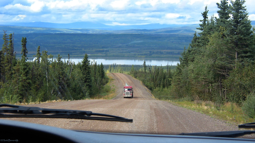 Alaska Dalton Highway and Yukon River Dalton Highway at t… Flickr