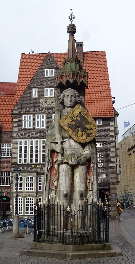 Roland in Bremen Seit 1404 steht die größte RolandStatue … Flickr