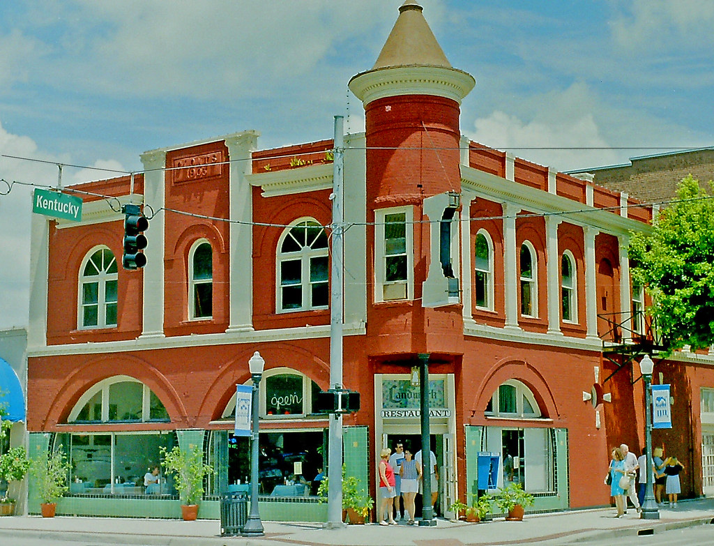 Restaurant, Kentucky Avenue, Lakeland, Florida (1 of 2) Flickr