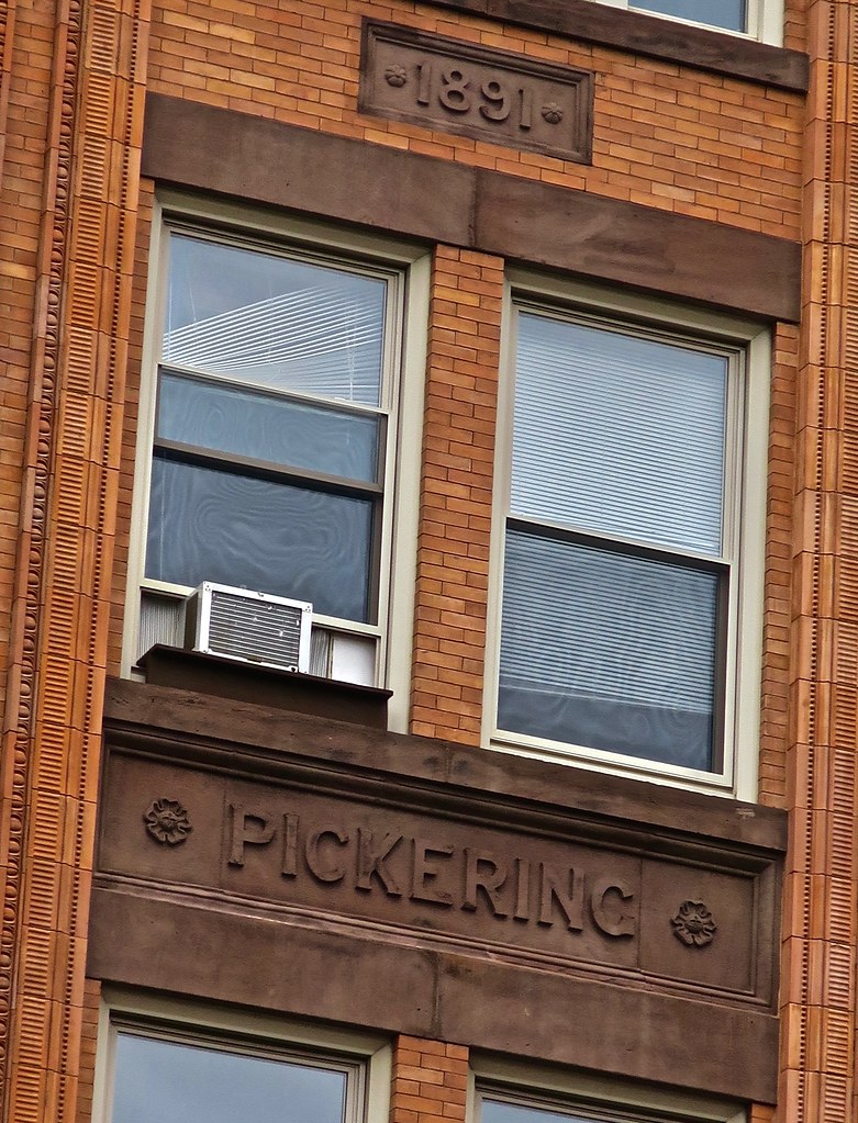 Pickering Building, Manchester, NH Detail on the Pickering… Flickr