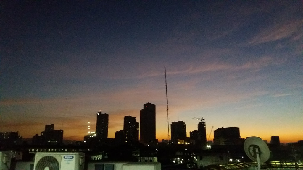 Recto Sunrise Starting a brand new day, a gradientlike … Flickr