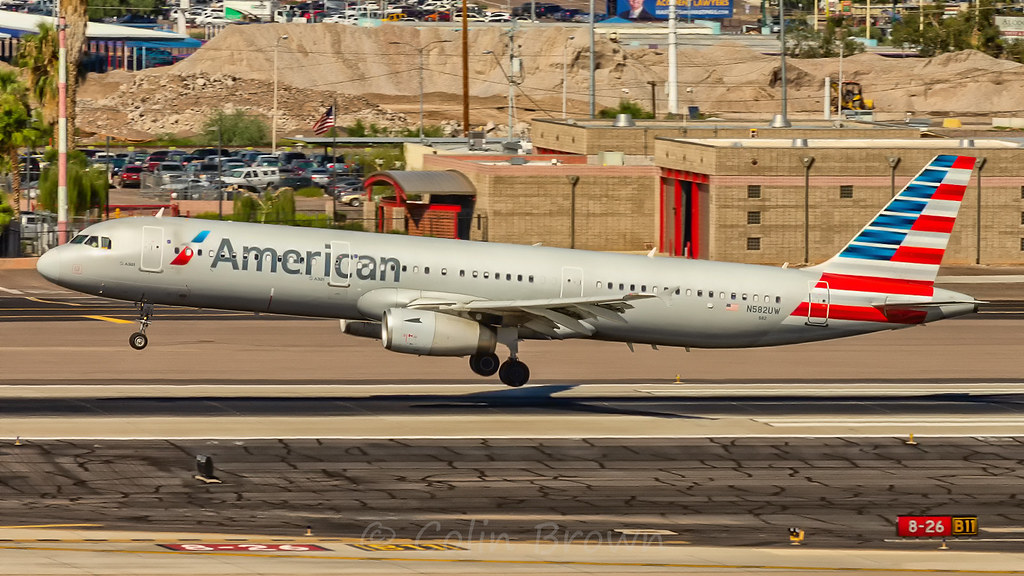 N582UW Airbus A321231 American Airlines Phoenix Sky