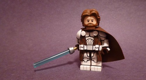 Custom Lego 2003 Clone Wars Obi Wan Kenobi The head is 10… Flickr