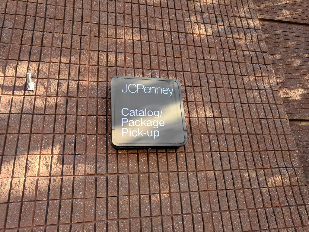JCPenney (Crystal Mall, Waterford, Connecticut) JJBers Flickr