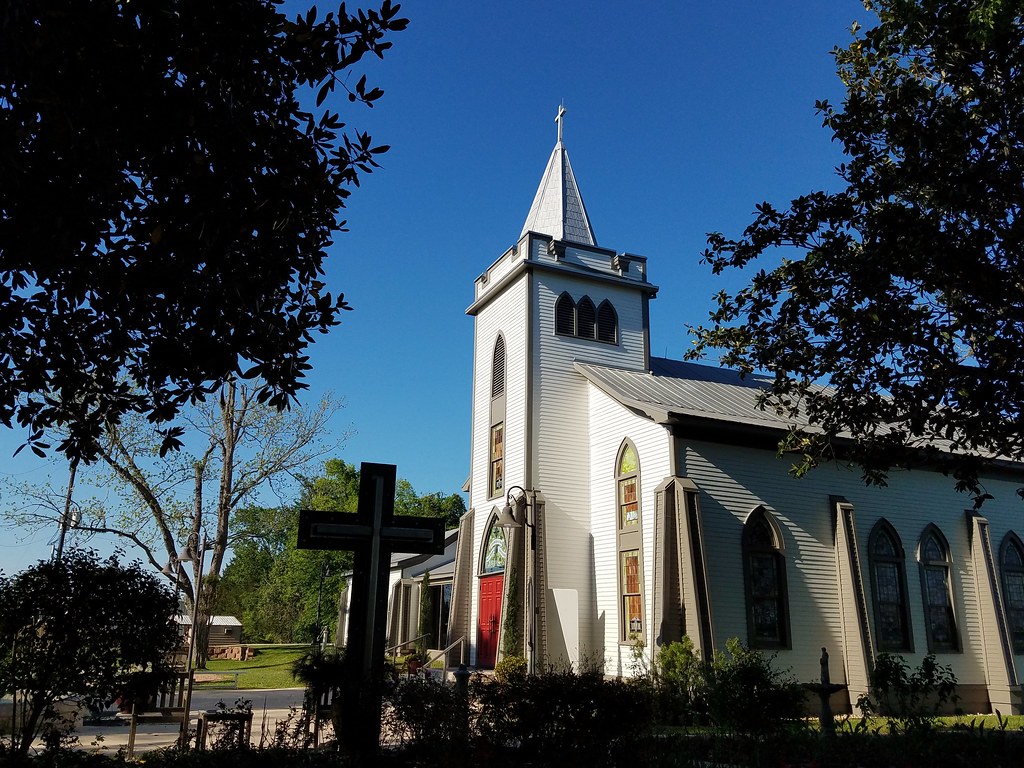 Painted Texas Sky Behind a Painted Texas Church St. Mary's… Flickr