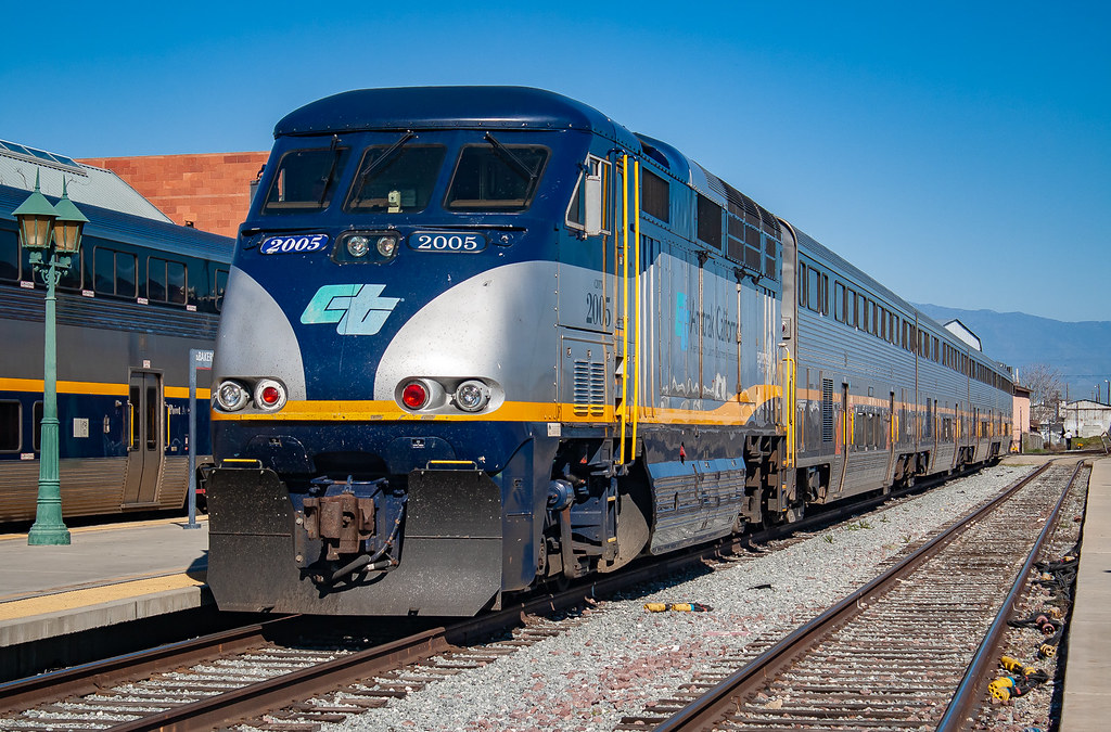 San Joaquin CDTX 2005 (F59PHI) Bakersfield, California Flickr