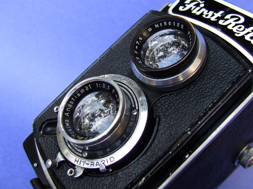 First Reflex (8) Photo taken by Jan Wegrzyn, used with per… Flickr