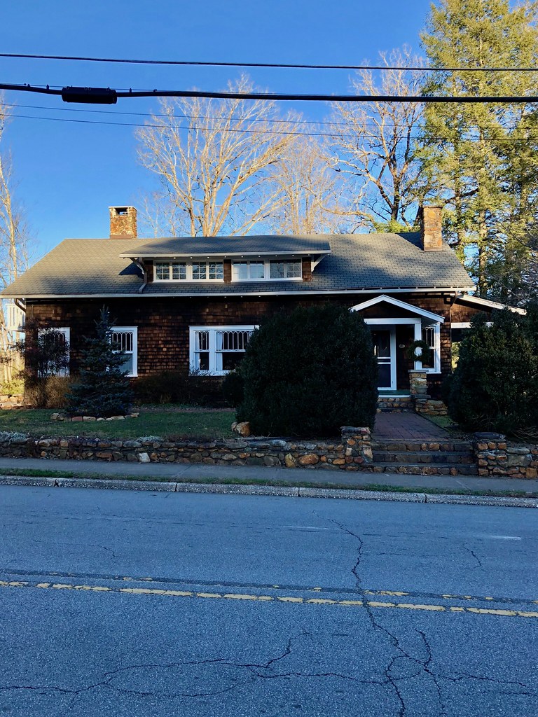 Rev. C.D. Chapman House, Brevard, NC Warren LeMay Flickr