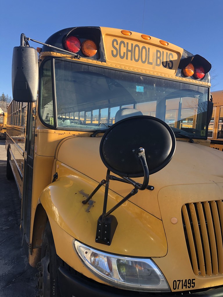 071495 First Student Bristol, NH Newfound Area School Dist… Flickr