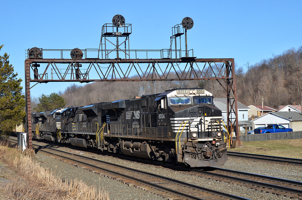 2019 0327 17363 NS ES44AC8004 W/B 777 Summerhill, PA Flickr