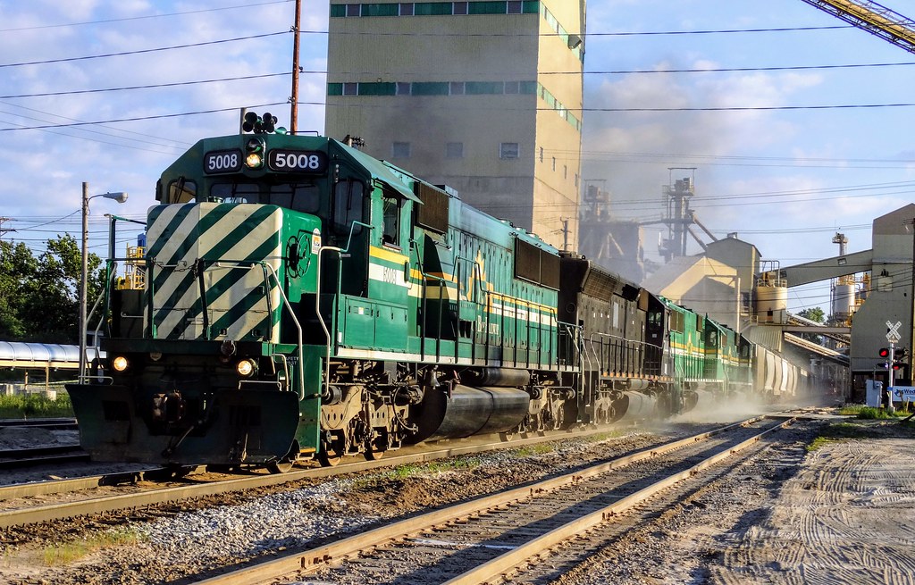 Departing Wedron Illinois Railway 107 heads for Eola at We… Flickr