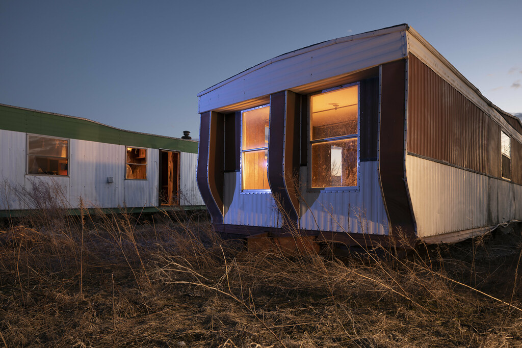 Mobile Home CoolWarm Abandoned mobile home in Cedar City … Flickr