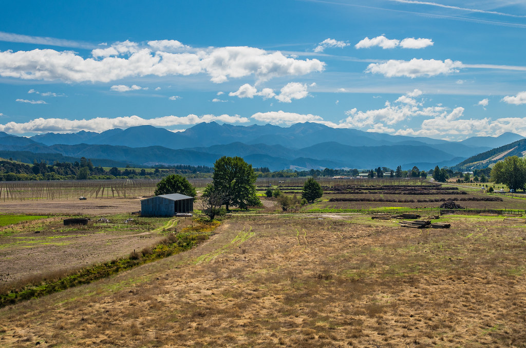 IMGP64184 Motueka River Valley, Nelson NZ James Brown Flickr
