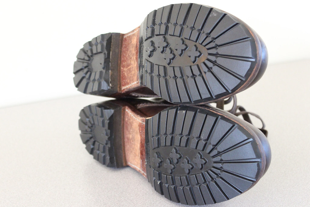 How to Glue Vibram Shoe Sole Protectors 18 Wolverine 1000 … Flickr