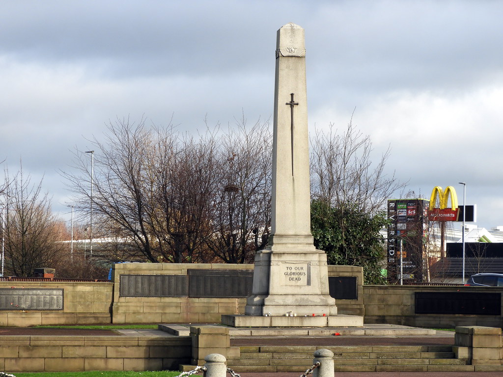Warrington War Memorial Knutsford Road, Warrington. Design… Flickr