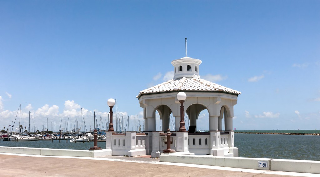 Corpus Christi Bayfront Corpus Christi, Texas. Flickr