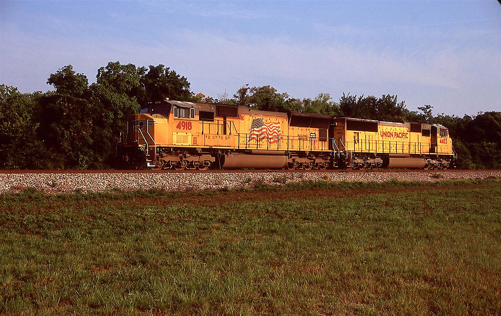 2012 06 26 0831hrs UP 4403, 4918, Angleton, TX (Large) Flickr