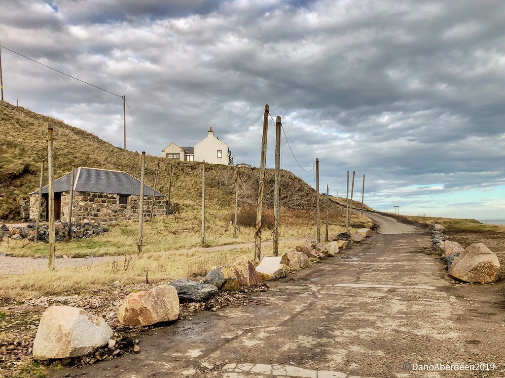 Cove Bay Harbour Aberdeen Scotland 21/02/2019 I revisi… Flickr