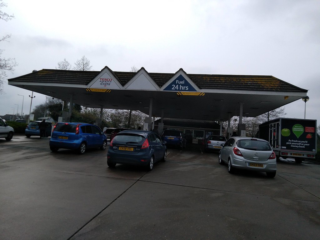 Tesco petrol station, Honeywood Parkway, Whitfield, Dover Flickr