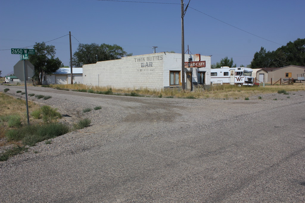 Twin Buttes Bar, Atomic City, ID Flickr