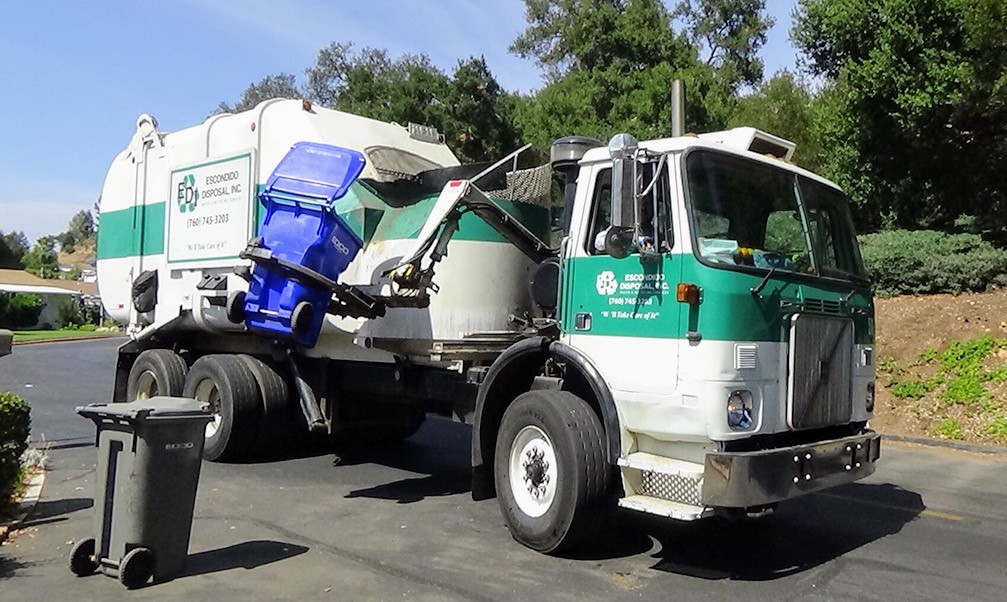 Escondido Disposal Rapid Rail (EDCO) Waste Man 226 Flickr