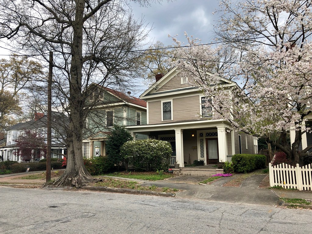 Waddell Street, Inman Park, Atlanta, GA Warren LeMay Flickr