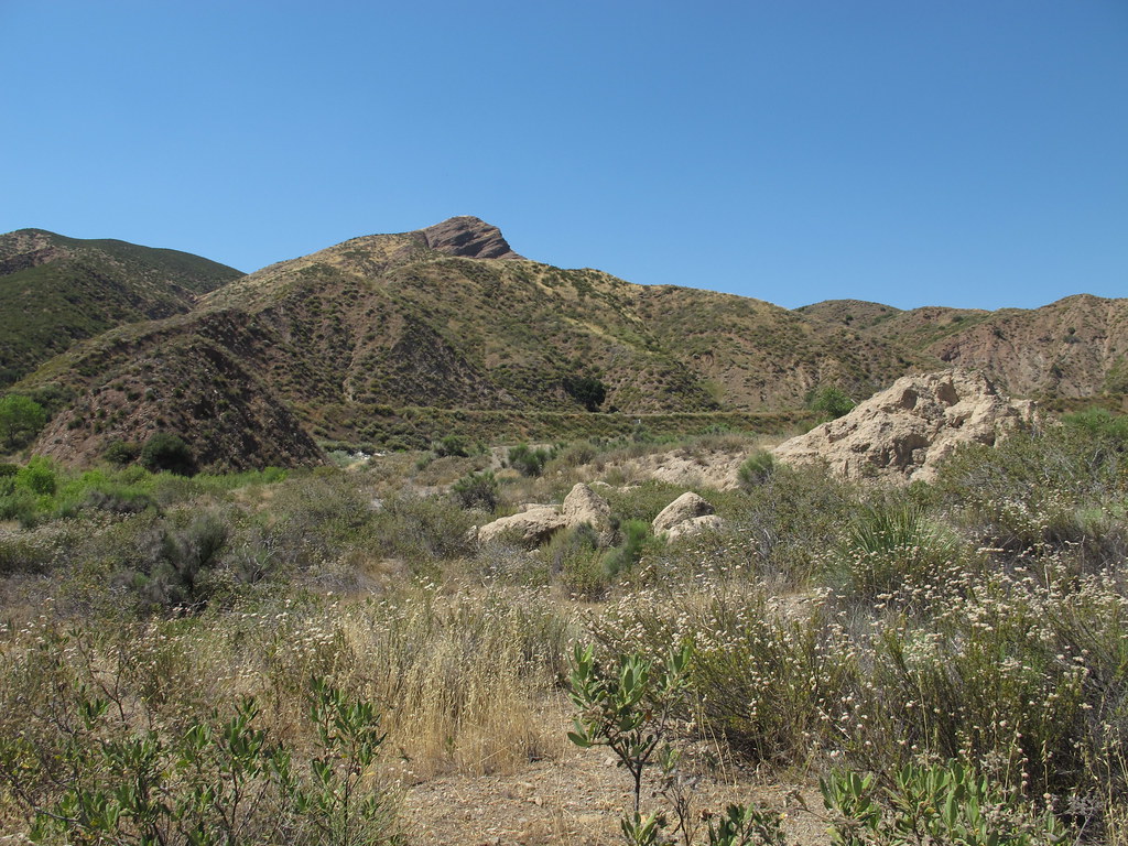 San Francisquito Canyon St. Francis Dam Ruins This area … Flickr