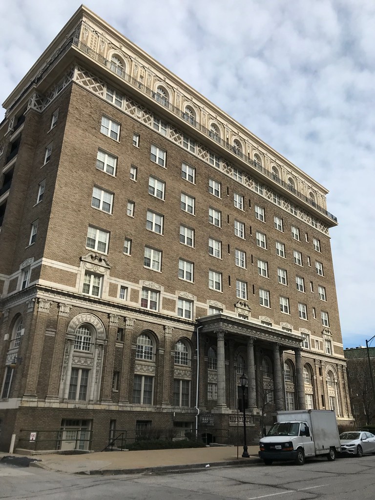 The Esplanade Apartments (1912; Edward Hughes Glidden, arc… Flickr