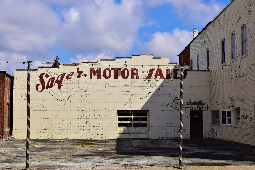 Sager Motor Sales in Downtown Deshler Ohio FotoLense Flickr
