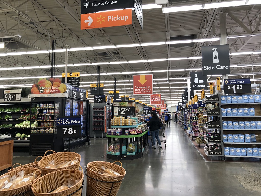 WalMart Apple Valley (Minneapolis / St. Paul), Minnesota a photo