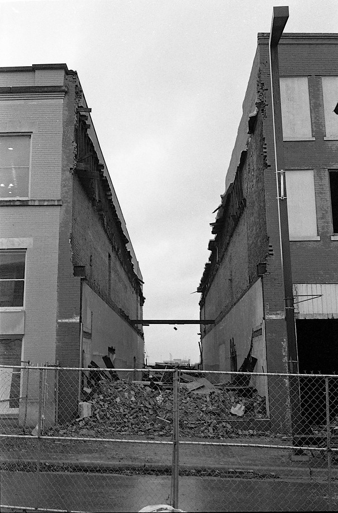 Hale Brothers Furniture Hilton Hotel Construction Flickr