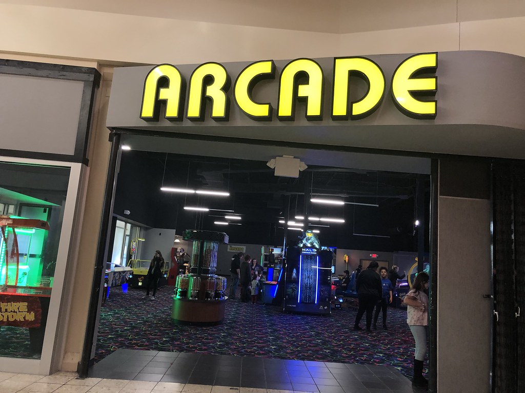 Columbia Mall Columbia, Missouri Arcade Nathan Bush Flickr