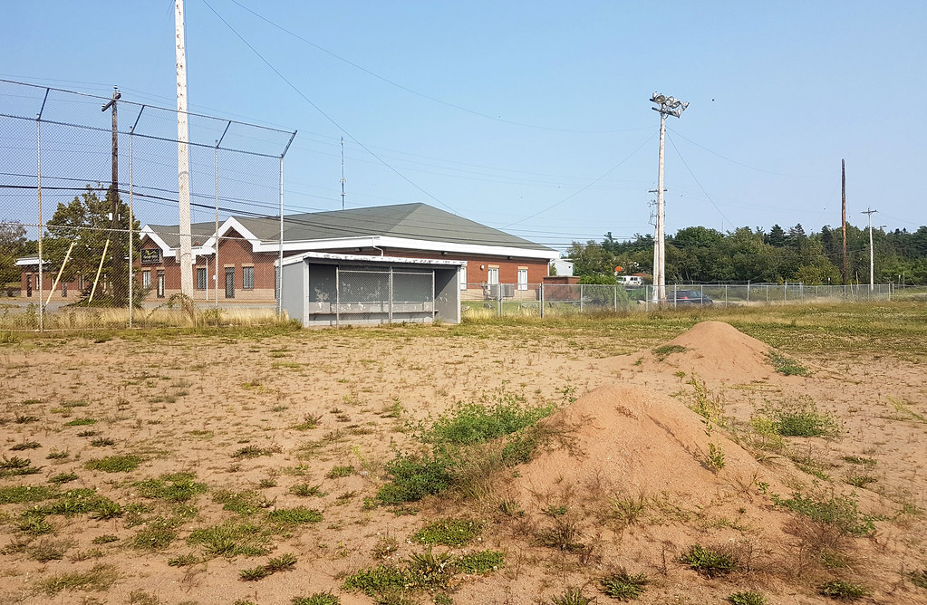 Abandoned Baseball Field Abandoned baseball field at close… Flickr