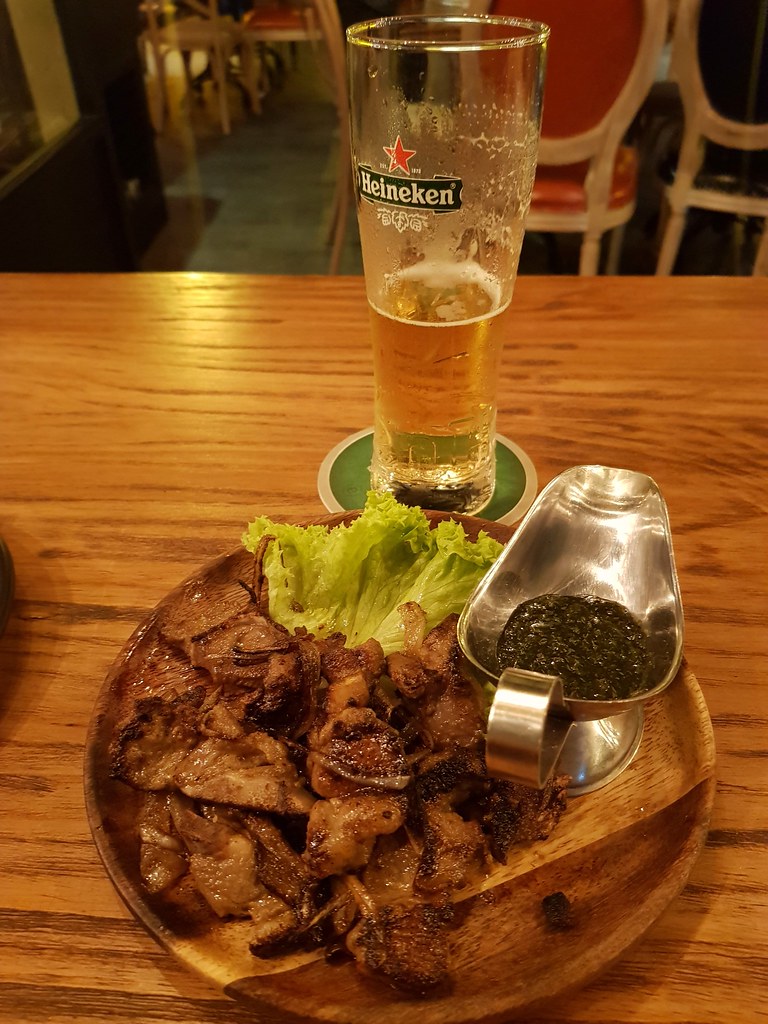 青蛙生活点滴 Froggy's Bits of Life 香煎小羊肉 Lamb Cutlet w/Mint Sauce & Heineken