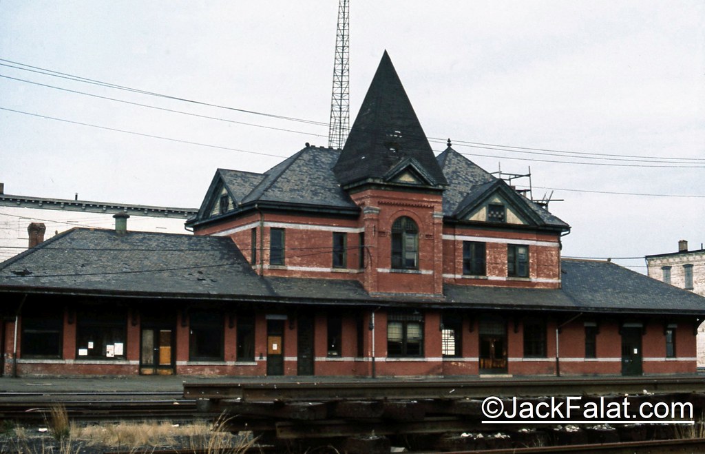 Port Jervis NY. Track Side Erie Railroad Station. Radio To… Flickr